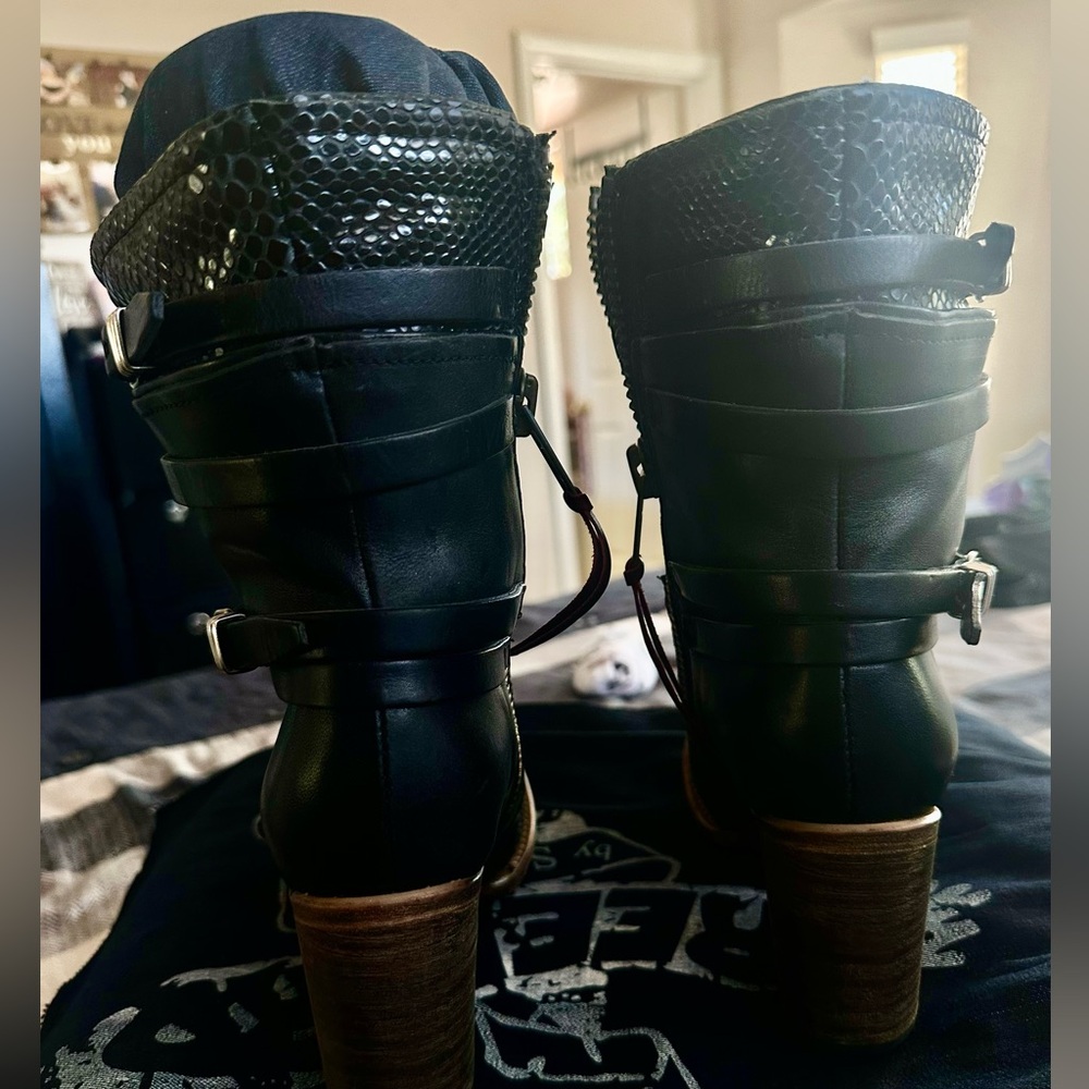Freebird Baker Boot - Picture 7 of 10